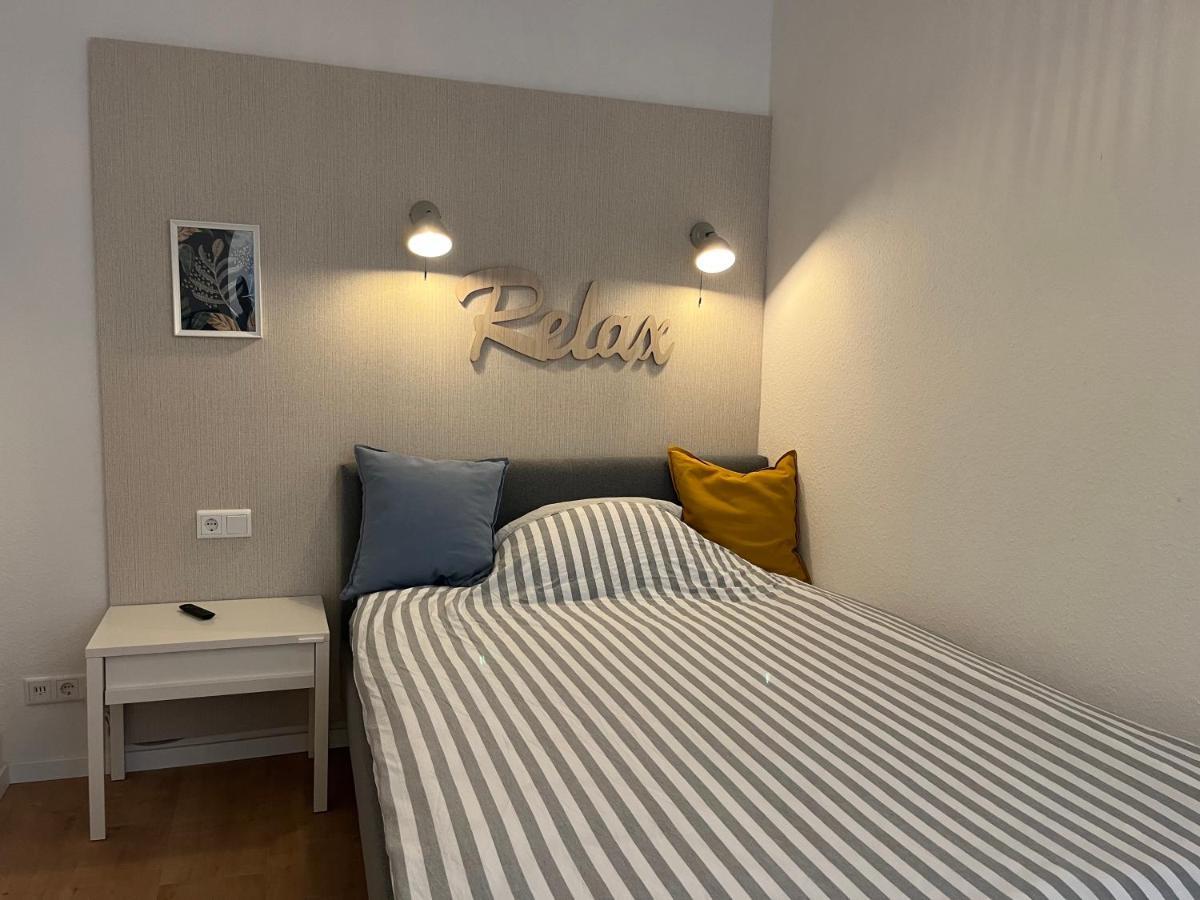 Modernes City-Apartment Mit Highspeed-Wlan & Top-Lage - Easy Stay Wuppertal Bagian luar foto